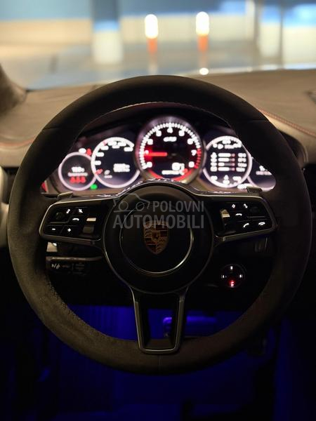 Porsche Cayenne GTS
