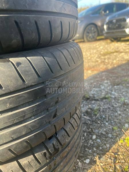 Vredestein 185/60 R15 Letnja
