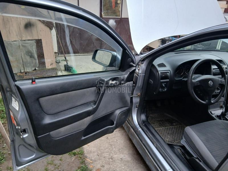 Opel Astra G 