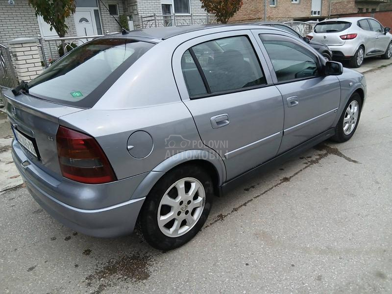 Opel Astra G 