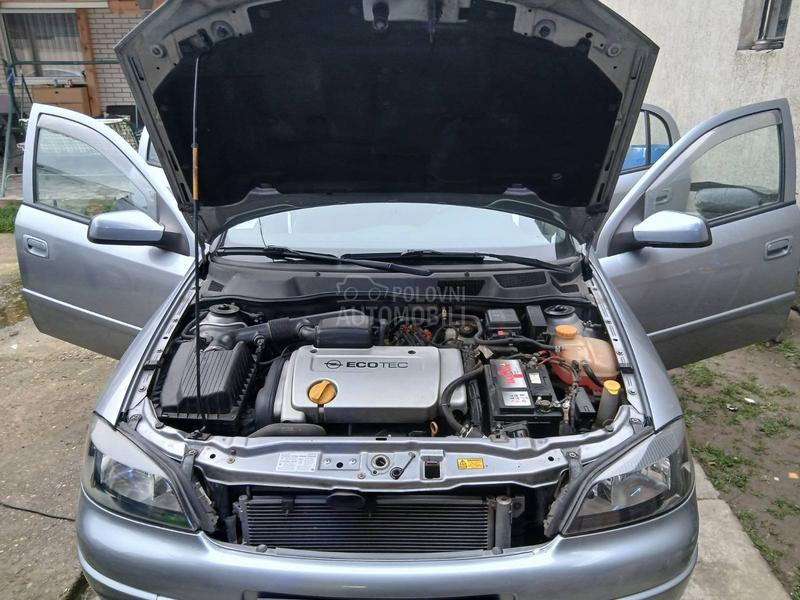 Opel Astra G 