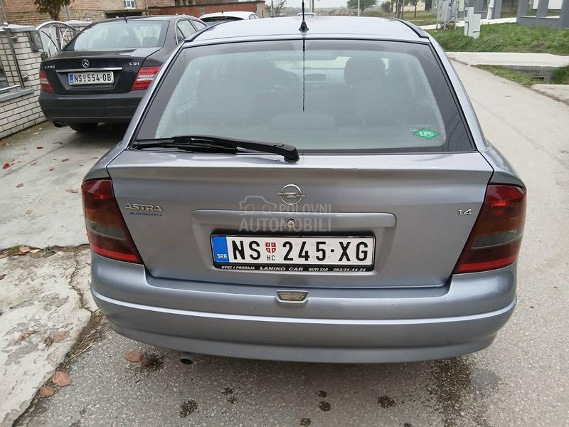 Opel Astra G 