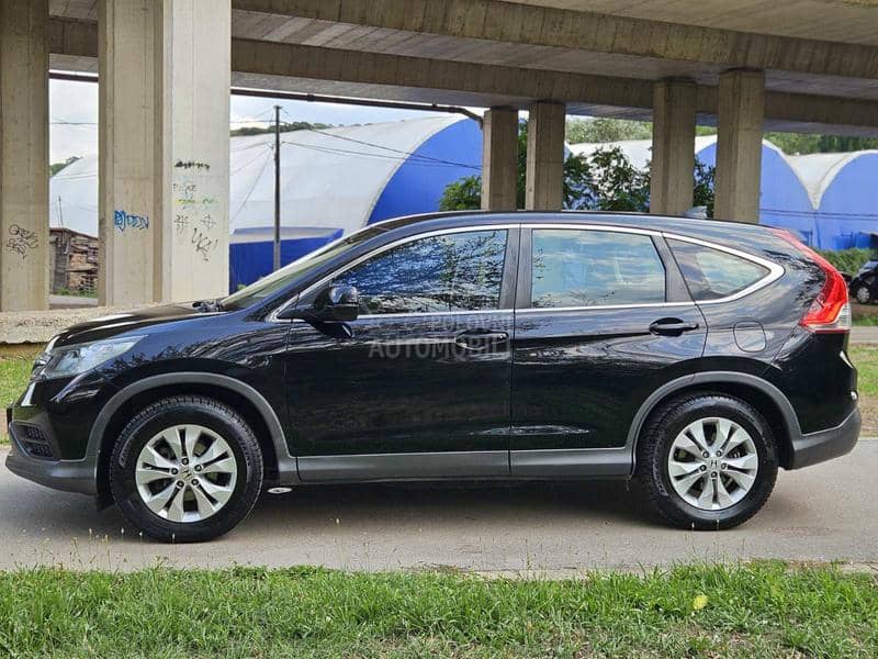 Honda CR-V 4 x 4