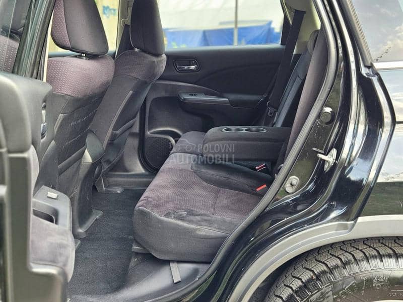 Honda CR-V 4 x 4