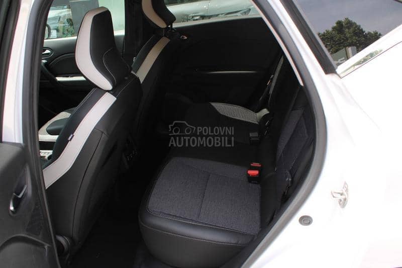 Renault Captur 1.3 TCE DCT Intens