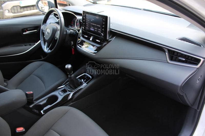 Toyota Corolla 1.5 Luna