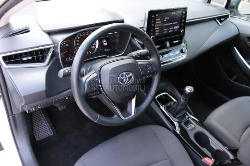 Toyota Corolla 1.5 Luna