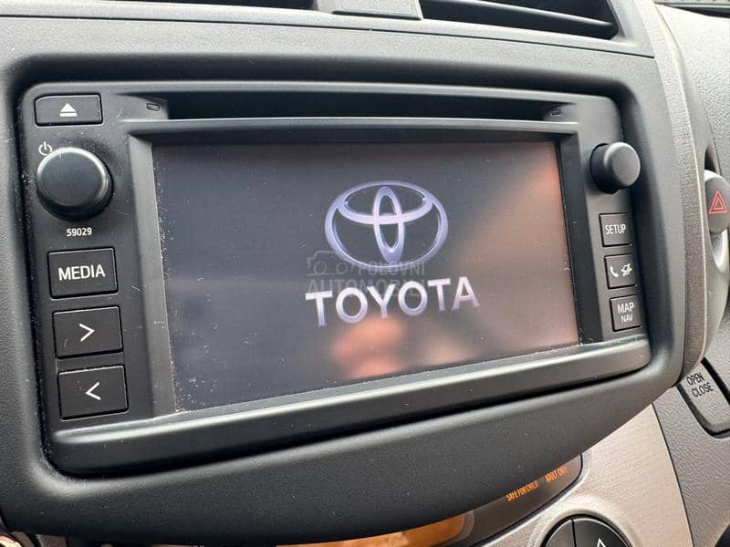 Toyota RAV 4 2.0 4x4 SPORT MATIK