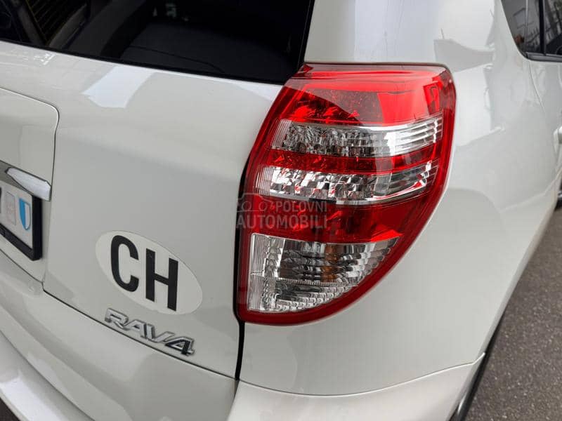 Toyota RAV 4 2.0 4x4 SPORT MATIK