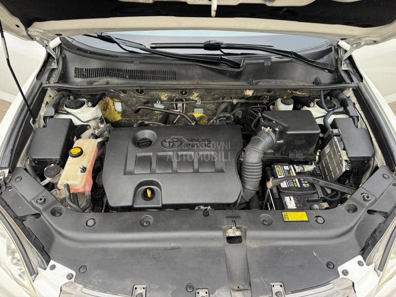 Toyota RAV 4 2.0 4x4 SPORT MATIK