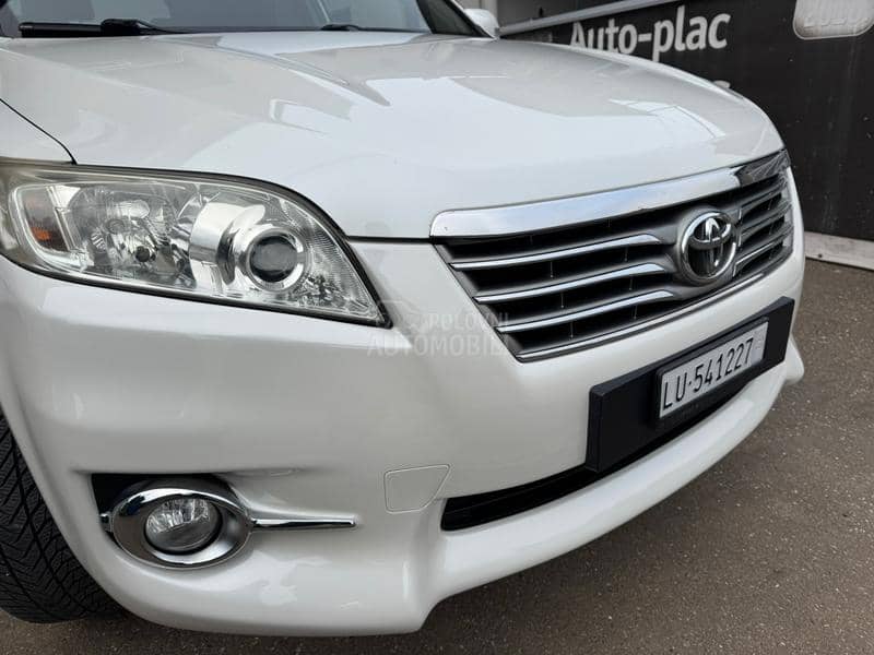 Toyota RAV 4 2.0 4x4 SPORT MATIK