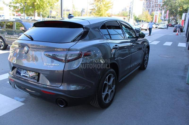 Alfa Romeo Stelvio 2.0 SPRINT Q4 AUT