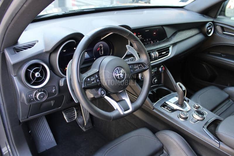 Alfa Romeo Stelvio 2.0 SPRINT Q4 AUT