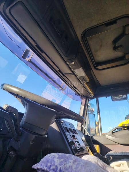 Iveco Cursor 440