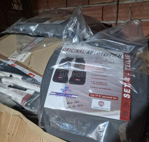 TTIPSKE Tepih patosnice za većinu modela