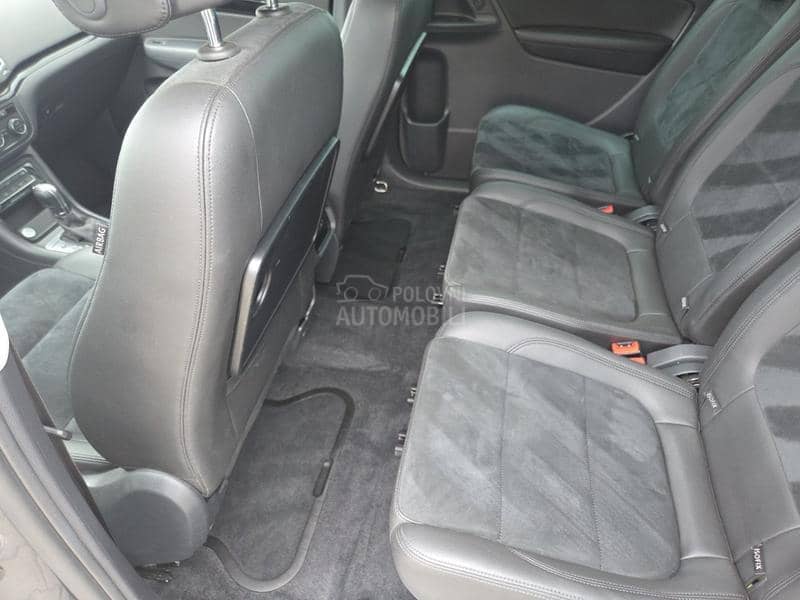 Volkswagen Sharan 2.o tdi dsg 4x4 led