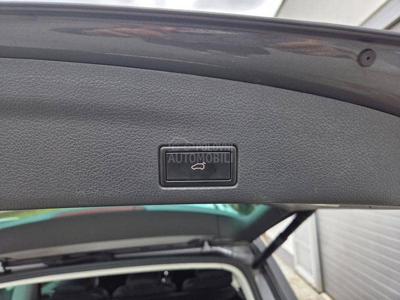 Volkswagen Sharan 2.o tdi dsg 4x4 led