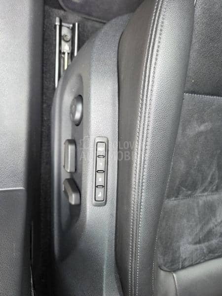 Volkswagen Sharan 2.o tdi dsg 4x4 led