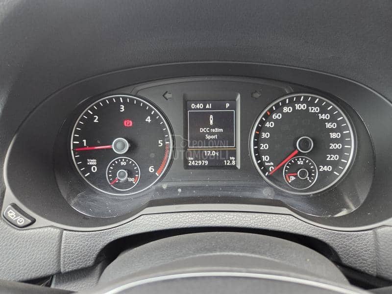 Volkswagen Sharan 2.o tdi dsg 4x4 led