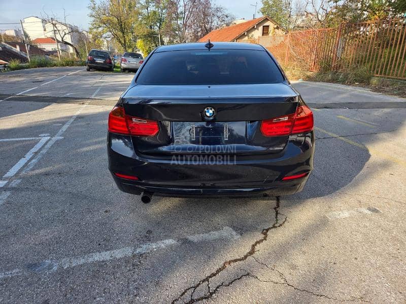 BMW 320 i MATIK NOV NOV