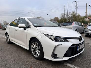 Toyota Corolla 1.5 LUNA Autom