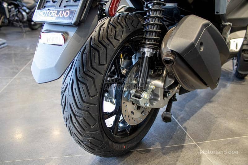 Piaggio MP3 310 Sport