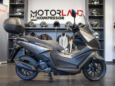 Kymco Skytown 50