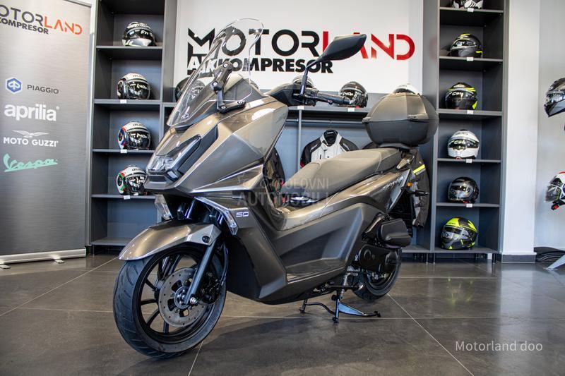 Kymco Skytown 50