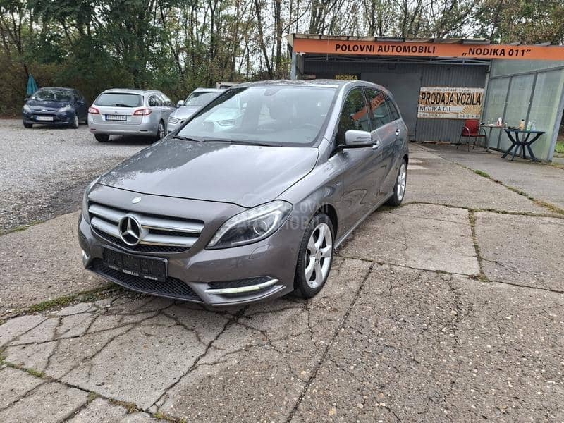 Mercedes Benz B 200 1,6 b