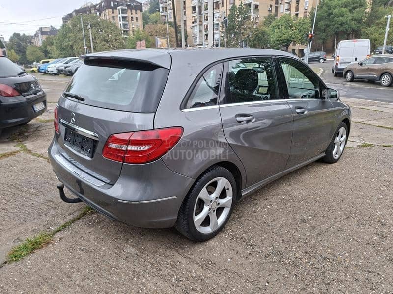 Mercedes Benz B 200 1,6 b