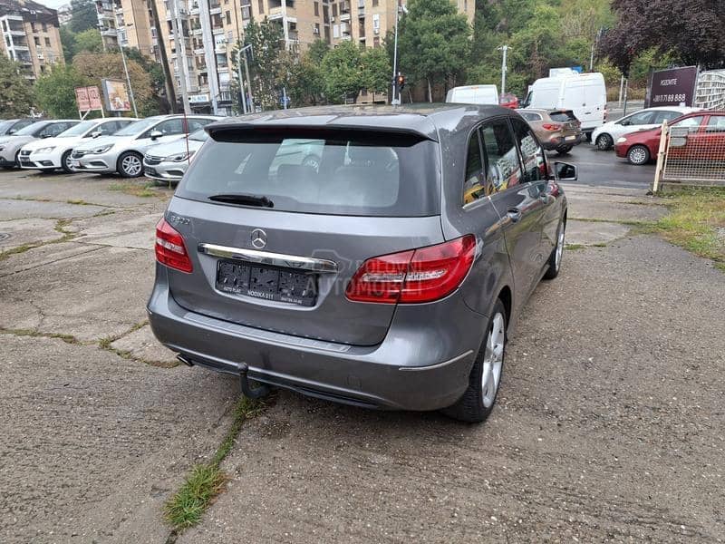 Mercedes Benz B 200 1,6 b
