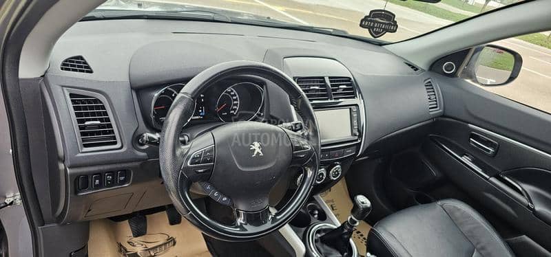 Peugeot 4008 18d 4 pogon