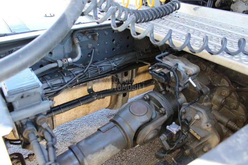 Mercedes Benz 1842LS/5 KOM