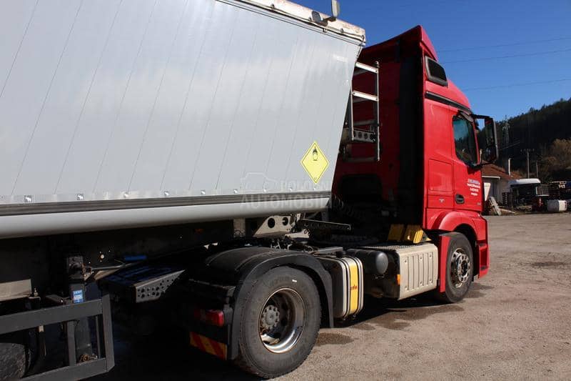 Mercedes Benz 1842LS/5 KOM