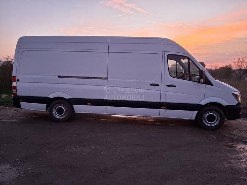 Mercedes Benz Sprinter 