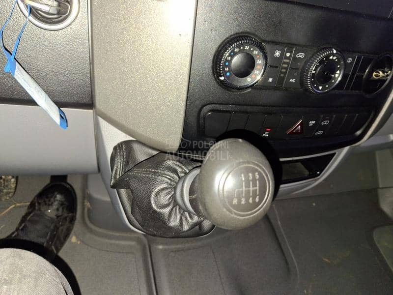 Mercedes Benz Sprinter 