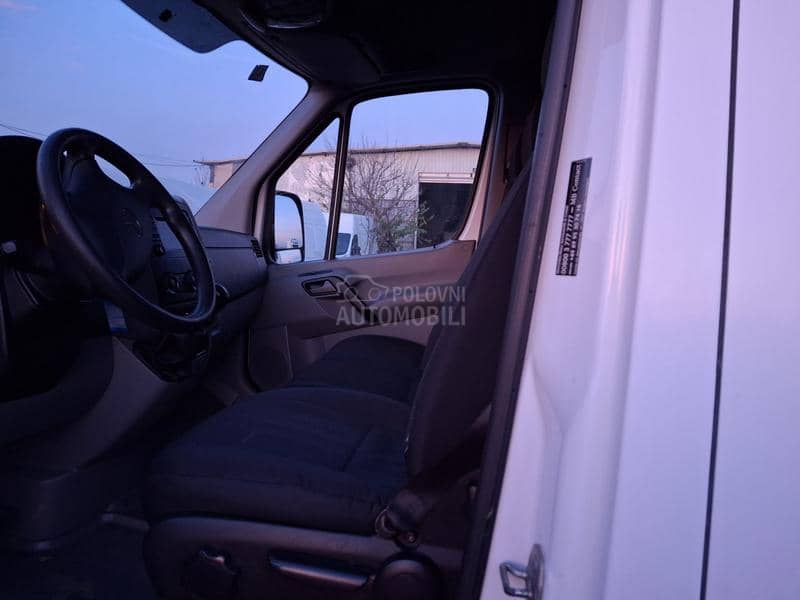 Mercedes Benz Sprinter 