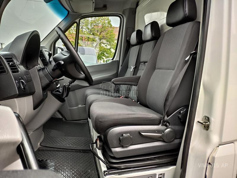 Volkswagen Crafter 2.0 TDI 136KS MAXI RAMPA