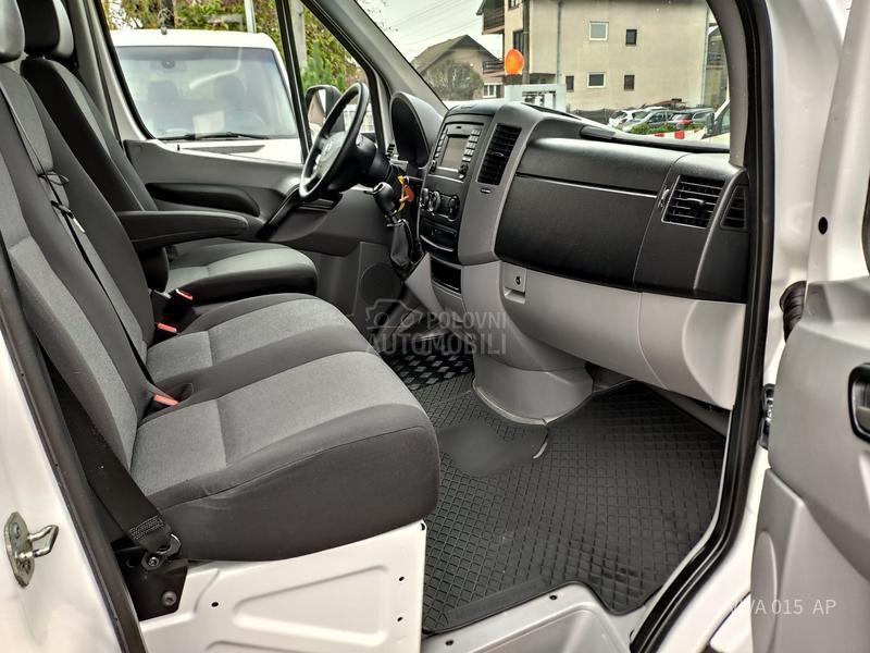 Volkswagen Crafter 2.0 TDI 136KS MAXI RAMPA