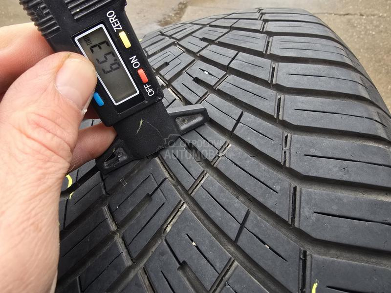 Continental 235/65 R17 Sve sezone