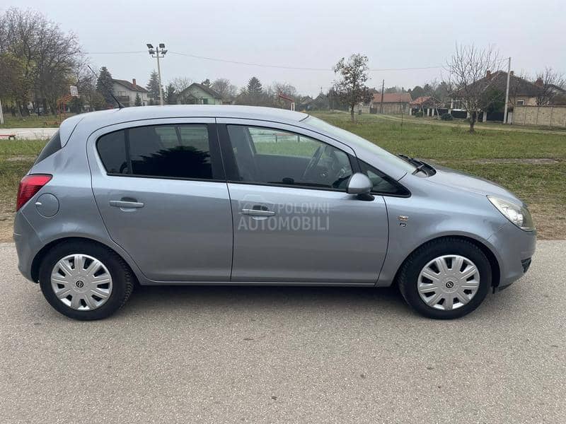 Opel Corsa D 1.2