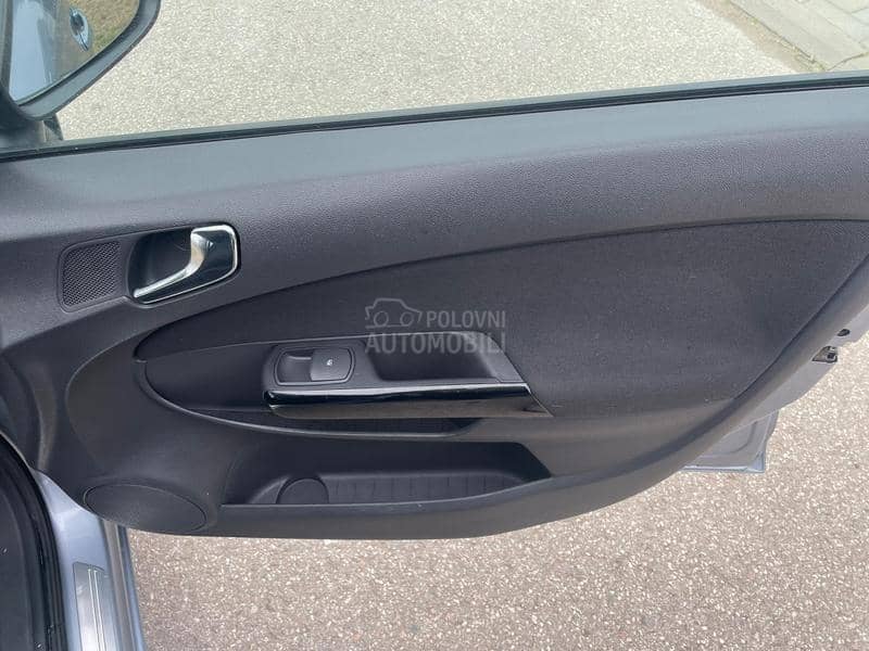 Opel Corsa D 1.2
