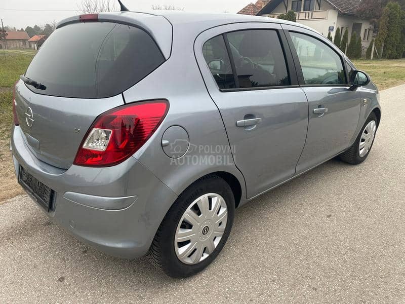 Opel Corsa D 1.2