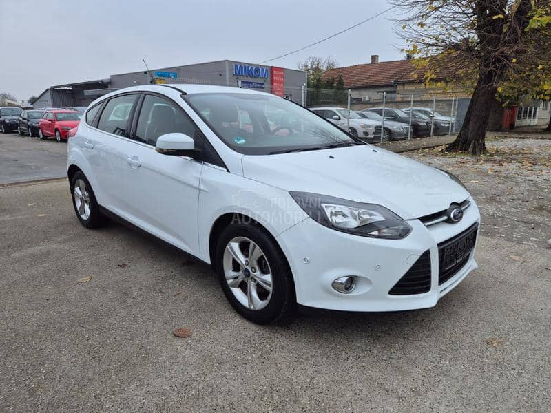 Ford Focus 1.6 b