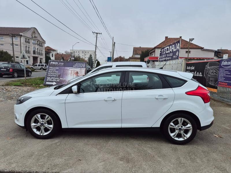 Ford Focus 1.6 b