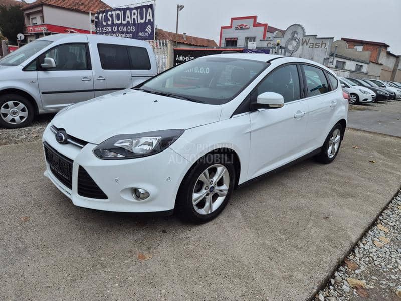 Ford Focus 1.6 b