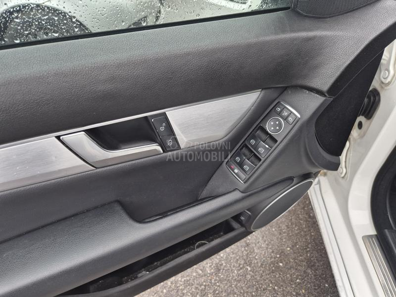 Mercedes Benz C 180 1.6 b