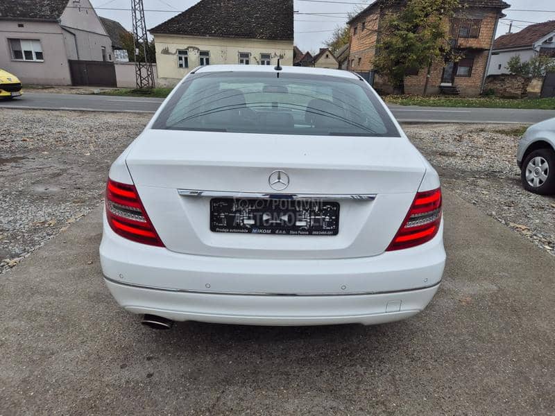 Mercedes Benz C 180 1.6 b