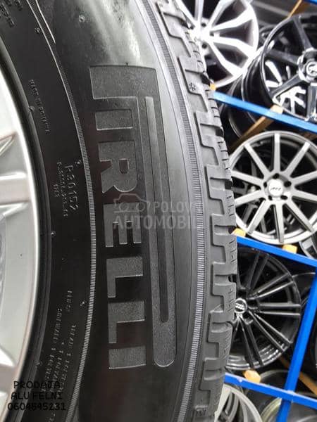 Pirelli 215/65 R17 Zimska