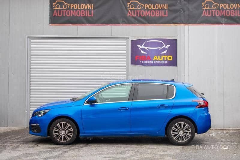 Peugeot 308 1.2EAT ALLURE/VIRT